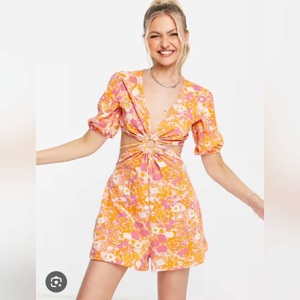 ASOS DESIGN ring detail‎ puff sleeve romper in retro pink floral print